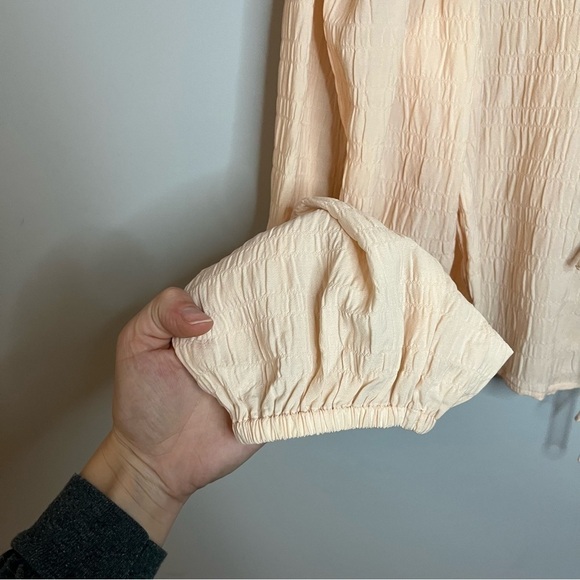 Levi’s Fawn Tie Ruched Stripe Sunny Cream White Blouse Size XLarge NWT - Picture 8 of 16